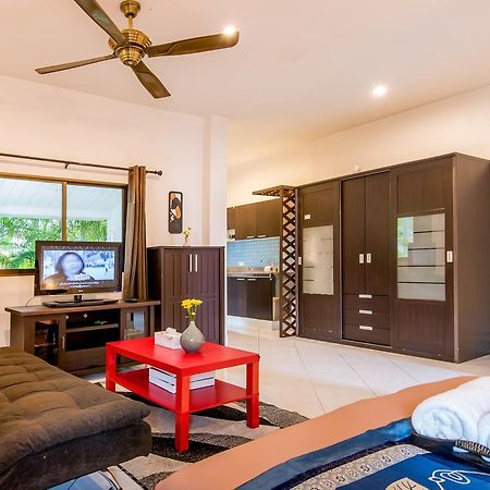 Tananza Resort & Homestay Phuket Nai Harn Dış mekan fotoğraf