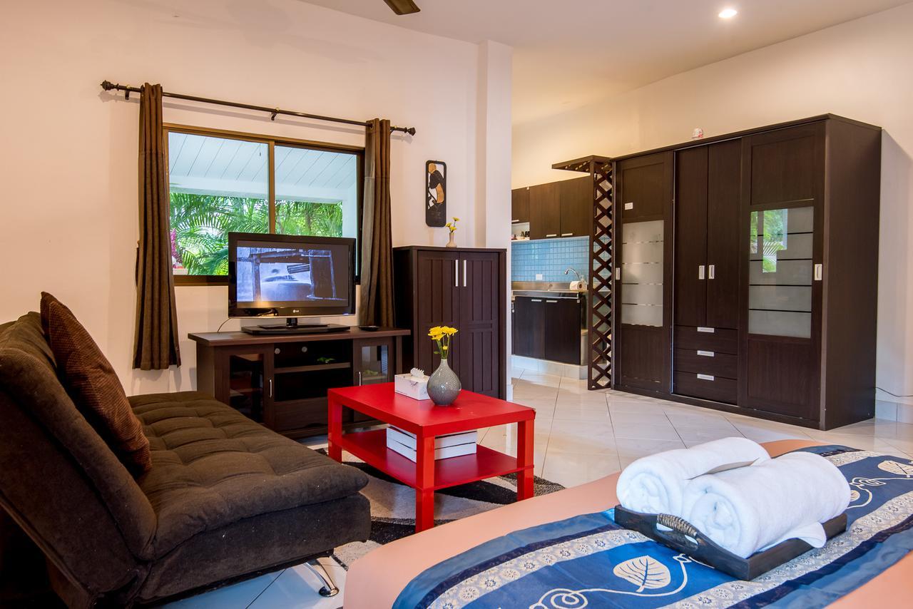 Tananza Resort & Homestay Phuket Nai Harn Dış mekan fotoğraf